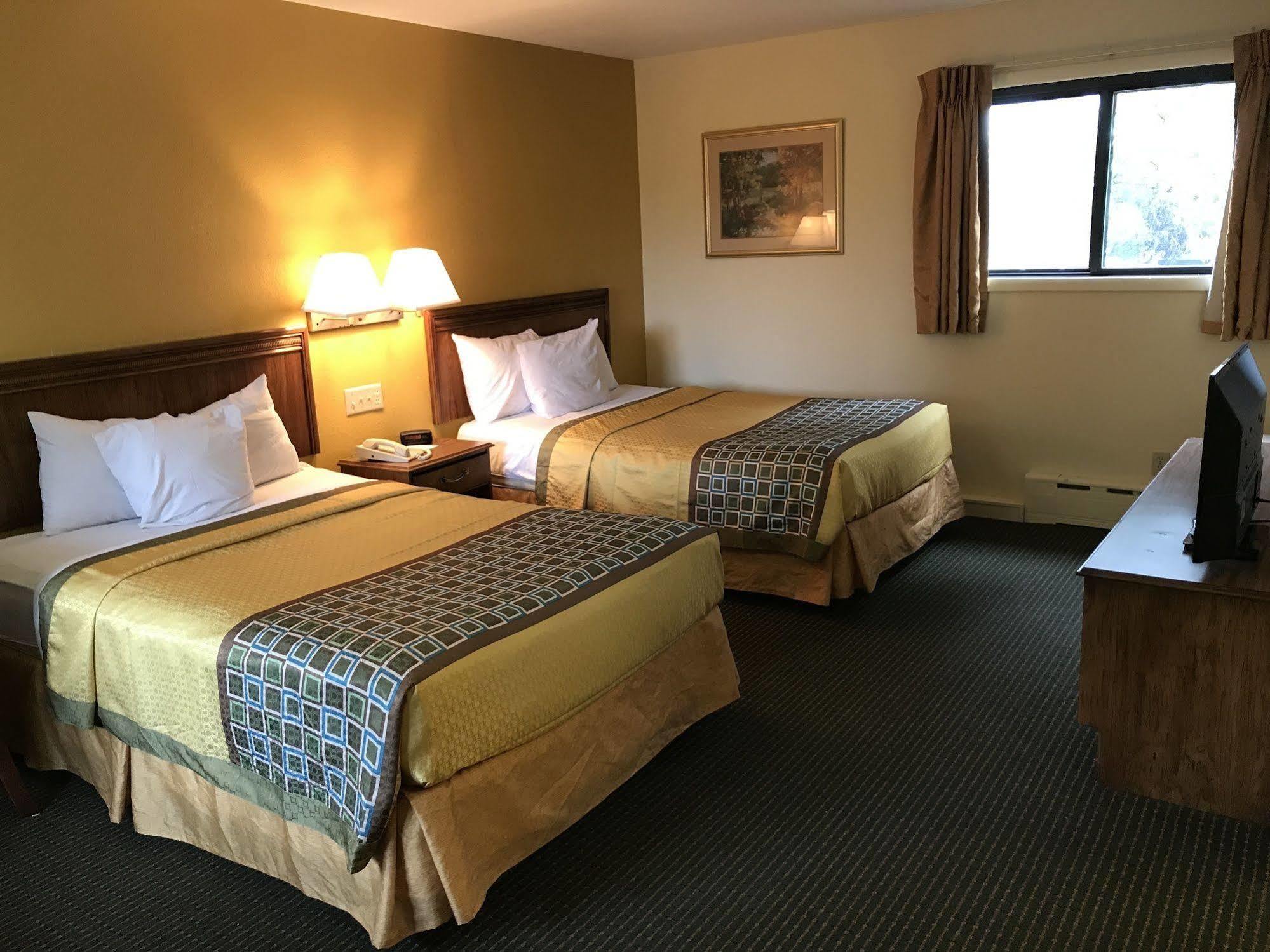 Budget Host Inn Sandusky Eksteriør billede
